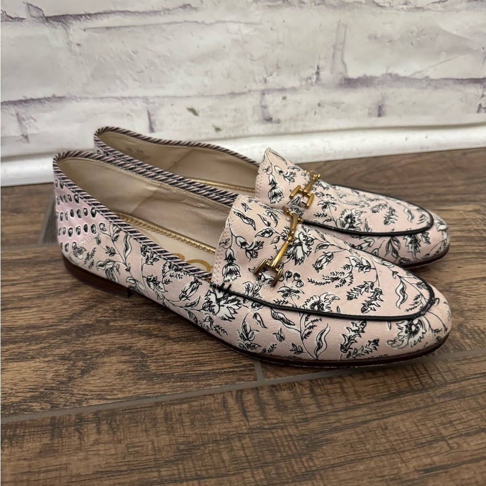 Sam Edelman 7.5M Loraine Loafers Pink Beige Floral Leaf Fabric Bit Buckle Preppy